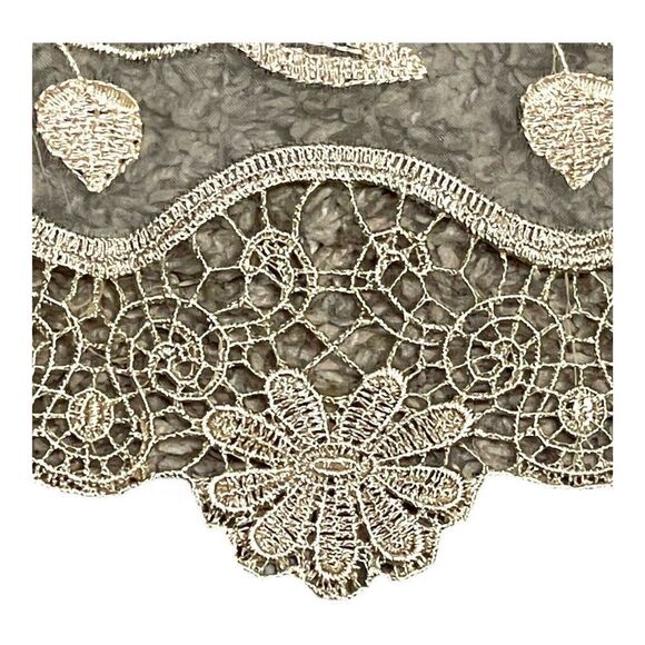 Set Of 3 Vintage Lace Floral Curtain Valances Scalloped Lace Cottagecore 28”X25” - Picture 4 of 7